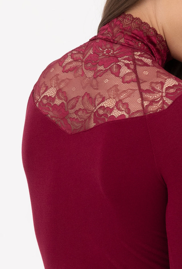 Gatta Body Eliana Bodygolf long sleeve made of viscose with lace trim